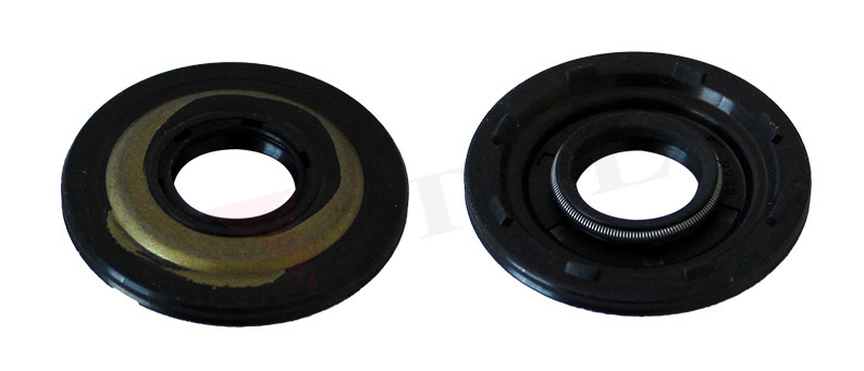 KRANK KEÇESİ HYUNDAI 550/650/G4500 15X28X4,5 SOL