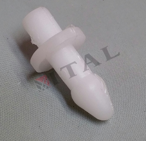 HYUNDAI ÇAPA KAPUTU BAĞLANTI PLASTİĞİ HC105/135